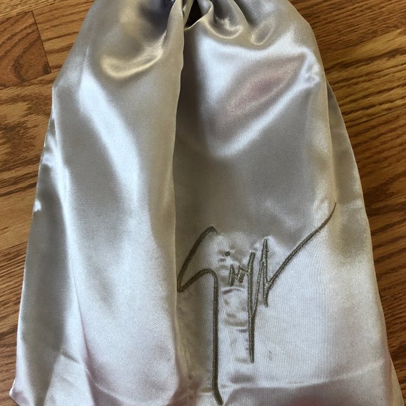 Giuseppe Zanotti | Women's Flats | NEW - Picture 8 of 8